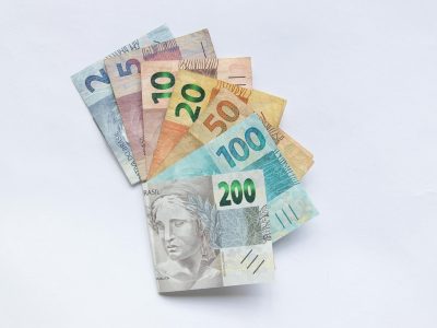 Top 5 Power Banks That Can Charge Your Laptop on the Go