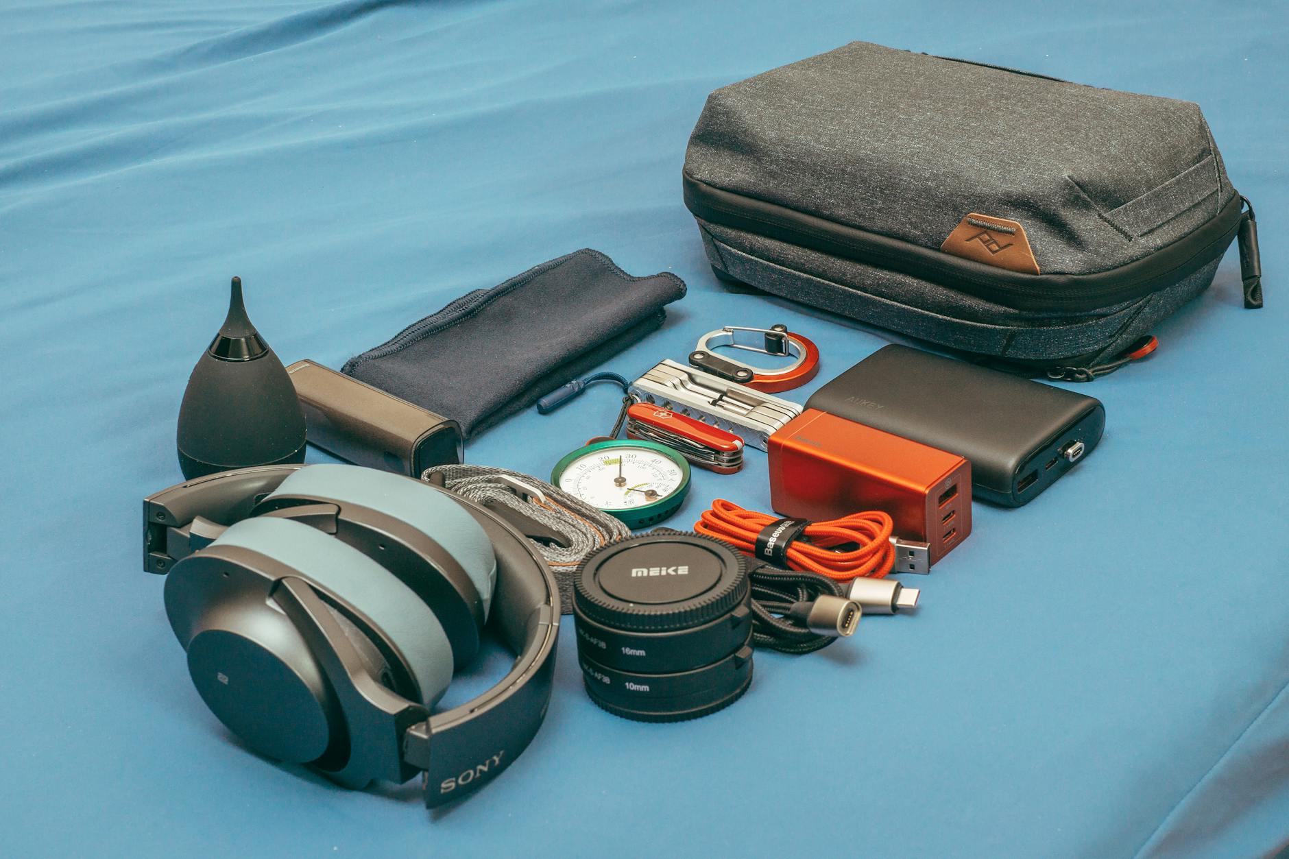 Essential Travel Gear for Digital Nomads and Frequent Travelers